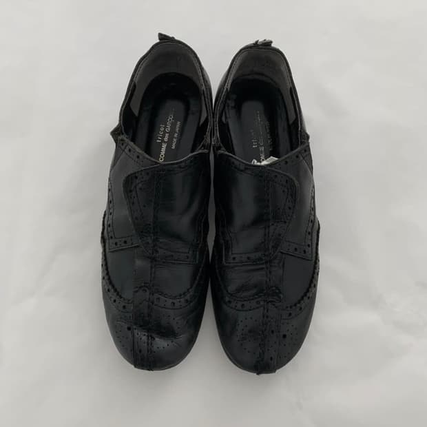 꼼데가르송 윙팁 패치 슈즈 구매합니다