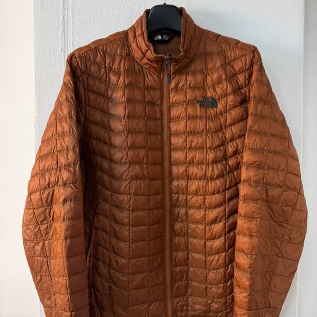 노스페이스 써모볼 경량 패딩 