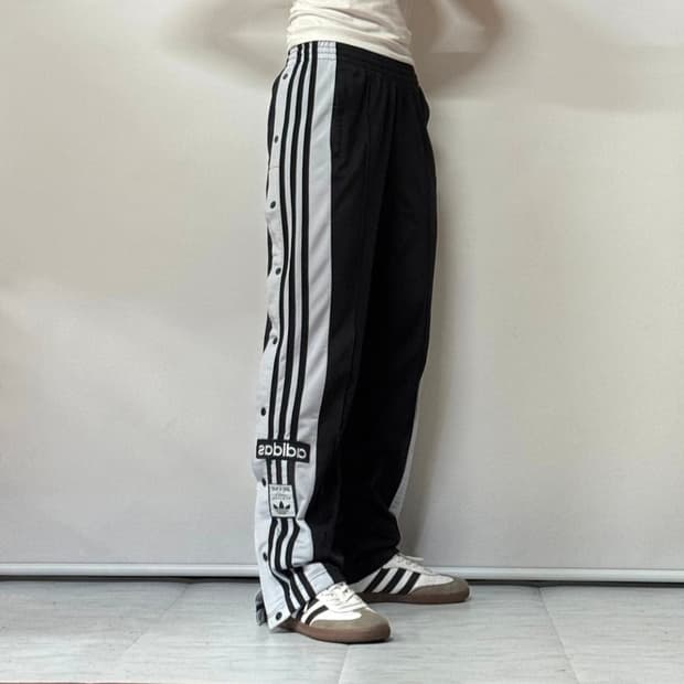 아디다스 아디브레이크 트랙팬츠 블랙 (무료배송)