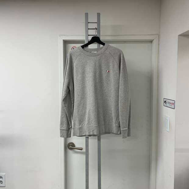 메종키츠네 그레이 맨투맨 XL