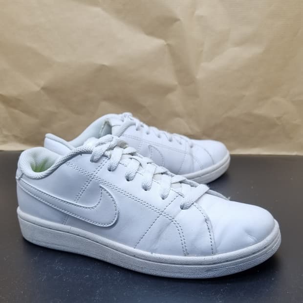 나이키 코트 로얄 여성스니커즈240