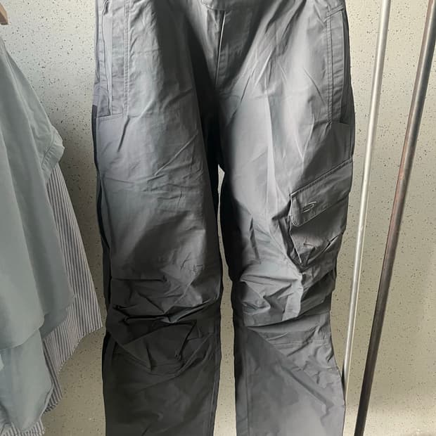 그래일즈 핀턱 나일론 팬츠 2