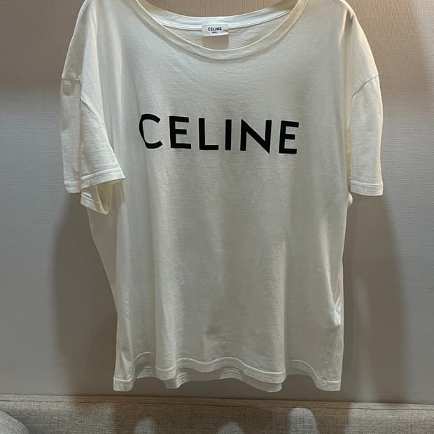 셀린느 반팔티 팝니다