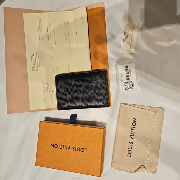 루이비통 에피 오거나이츠