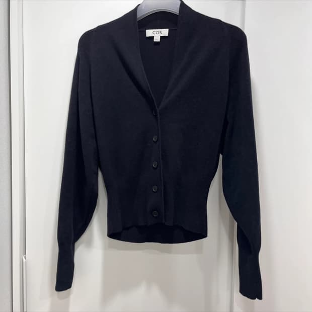 코스 브이넥 울 가디건 xs