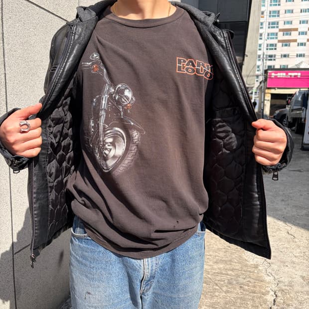 90’s Harley Davidson USA Park Loud hard 