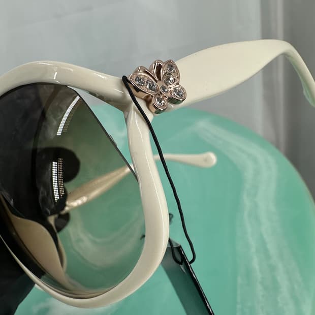 [새상품 무료배송] 안나수이 Made in Italy 선글라스