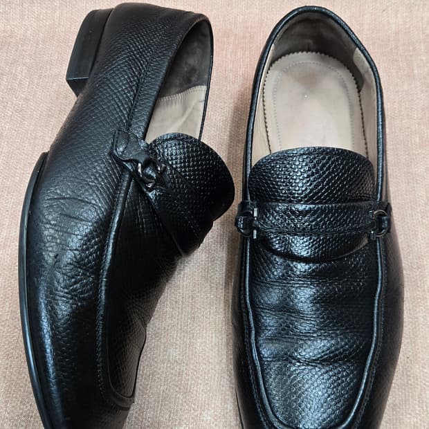 살바토레페라가모 265mm- 3E  간치니 버클장식 로퍼