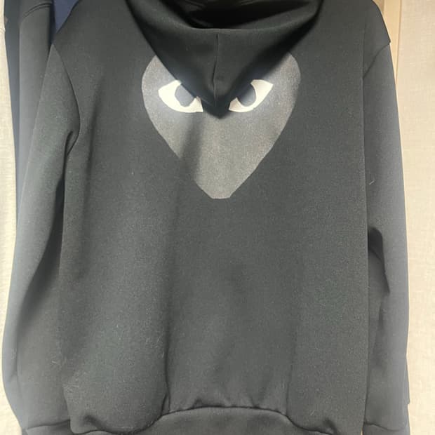 플레이 꼼데가르송 빅 블랙 하트 프린트 후드 집업 블랙L