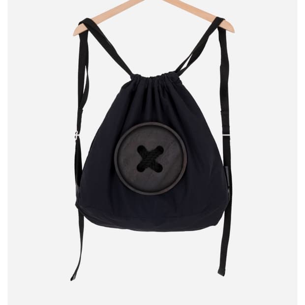 Suah Big Button Draw Bag