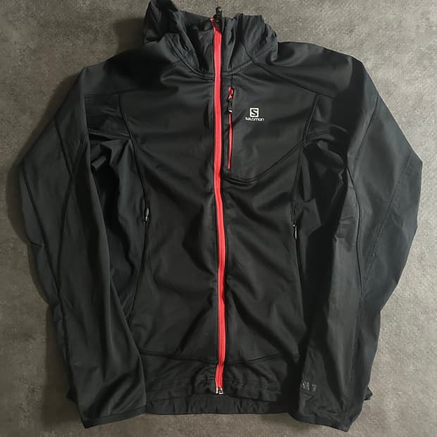 살로몬 소프트쉘 기능성 후드 자켓