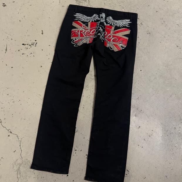 레드 페퍼 red pepper 백 자수 디테일 팬츠