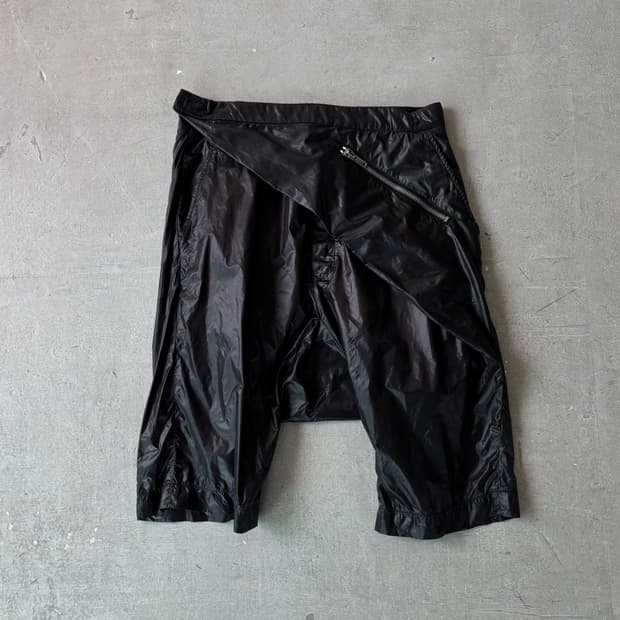 릭오웬스 11ss ”ANTHEM“ 나일론 멤피스 쇼츠