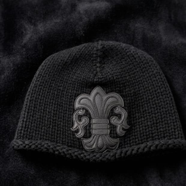 크롬하츠  레더패치 블랙 캐시미어 비니