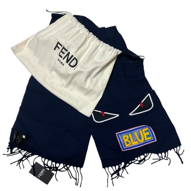 팬디x도버스트릿 뉴욕 리미티드 머플러