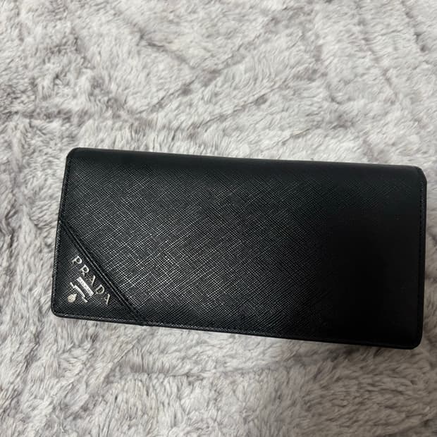 정품 프라다 사피아노 장지갑