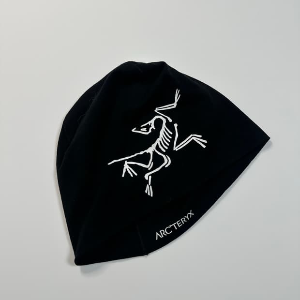 아크테릭스 블랙 기능성 비니