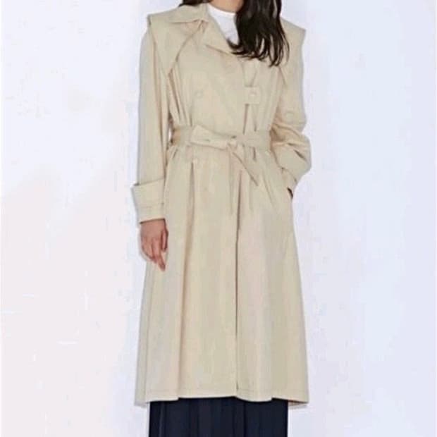 탈부착 가능한 테일러카라 케이프 베이지 트렌치 롱코트