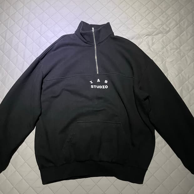 아이앱스튜디오 하프집업 블랙