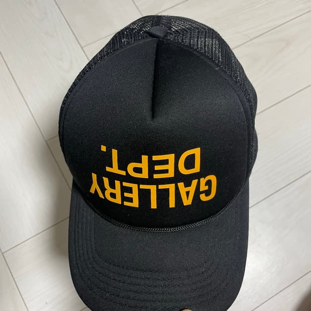 갤러리디파트먼트 모자 fucked up