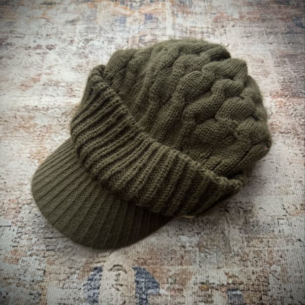 00s Khaki long beanie