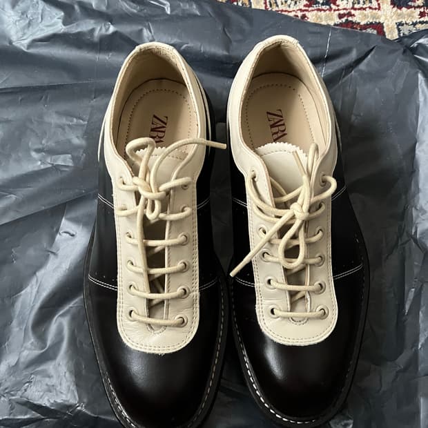 Zara x Harry Lambert 콜라보 슈즈 255