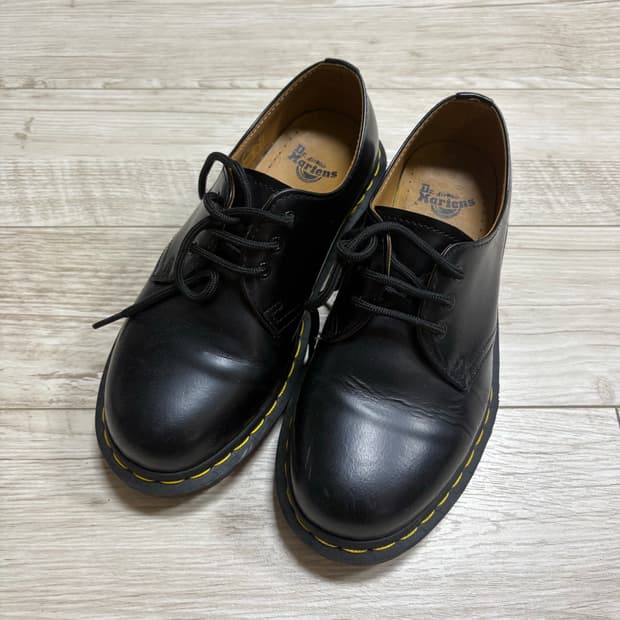닥터마틴 1461 3홀 스무스 230
