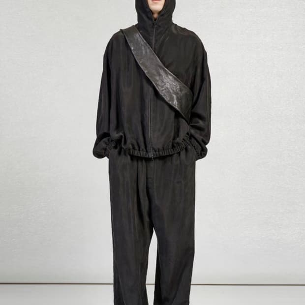 [4] 가브리엘라 콜 가먼츠 No.216 큐프로 더블 후디드 집업