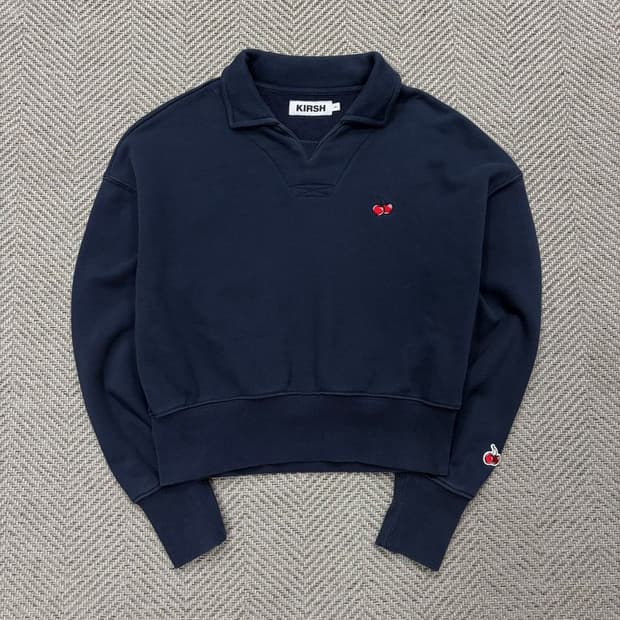 키르시 체리 자수 크롭 카라 맨투맨 v2112