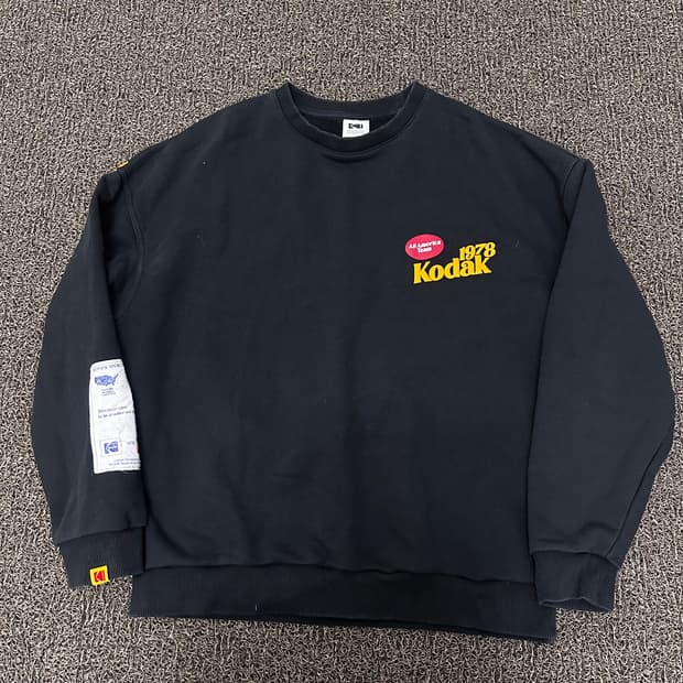 KODAK 코닥 맨투맨 블랙 L