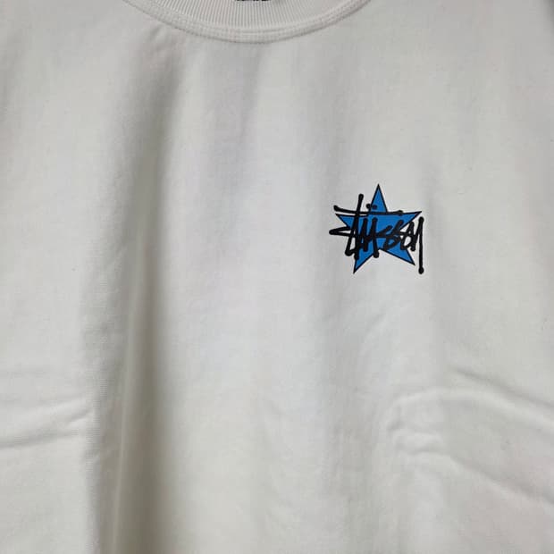 스투시 스타 로고 맨투맨 아이보리