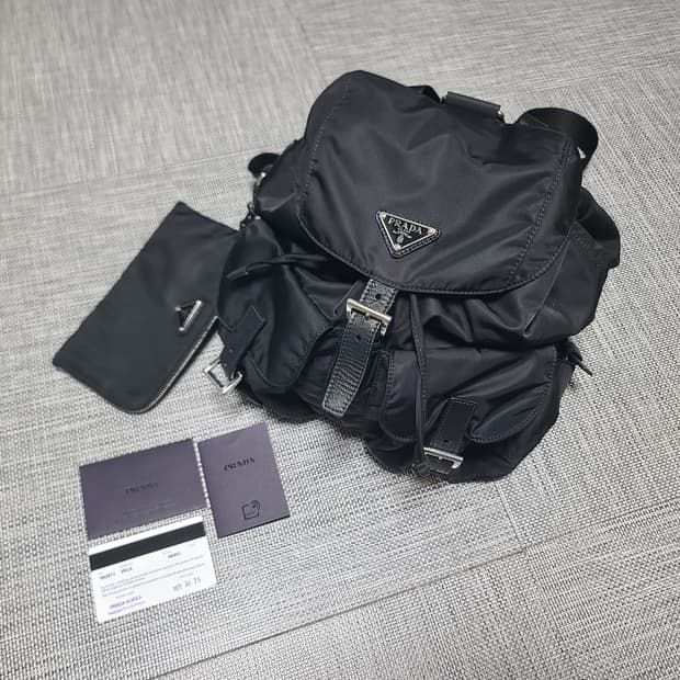 프라다백팩 나일론 투포켓 미디엄 백팩 1bz811 명품 백팩