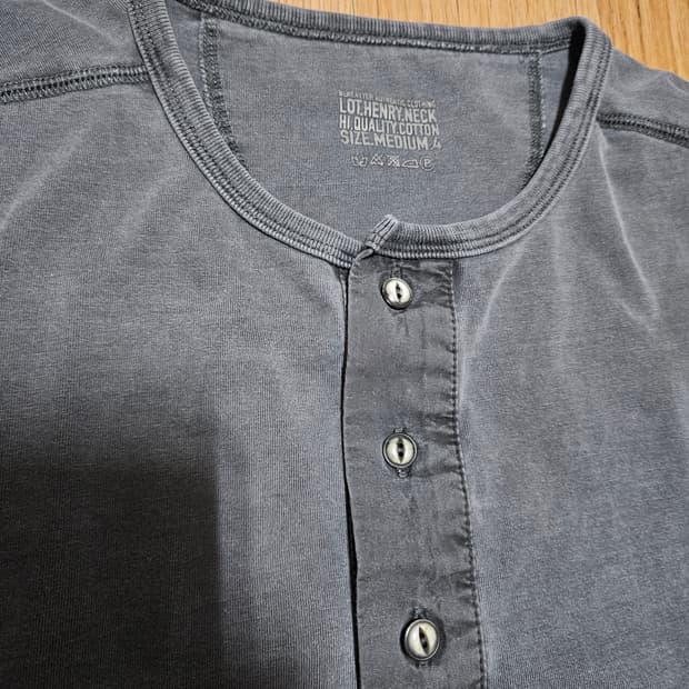 비헤비어  헨리넥 긴팔 티셔츠 