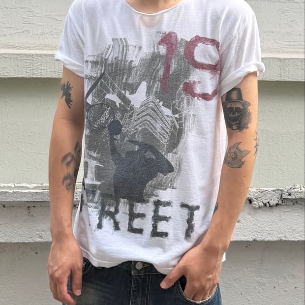 Champion Vintage Graphic T-Shirt