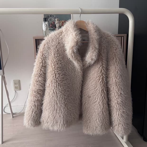 Mixxo 미쏘 베이지 퍼자켓 M (실착샷 O)