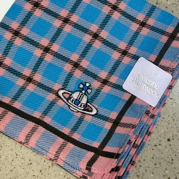 비비안웨스트우드 손수건 새상품