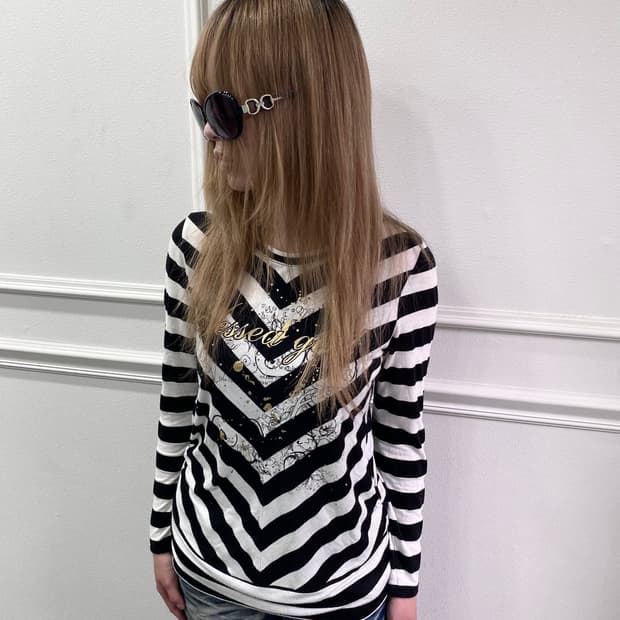 00’s Gothic Print Stripe Sleeve