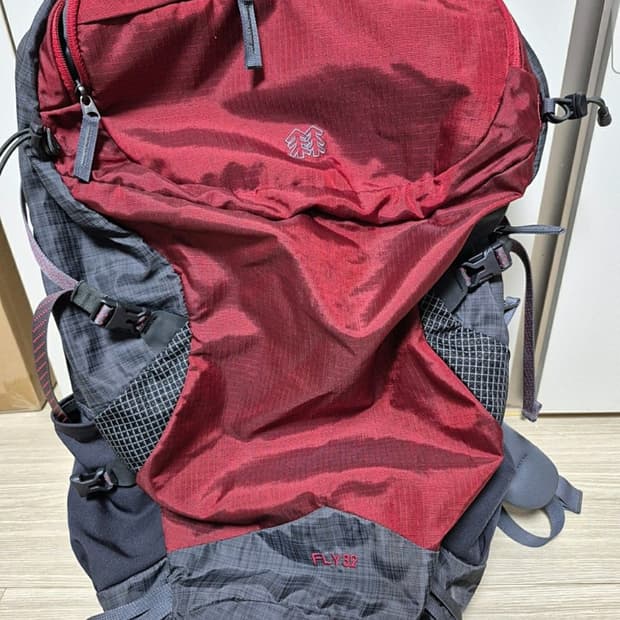 코오롱스포츠 정품 32리터 등산배낭 판매합니다