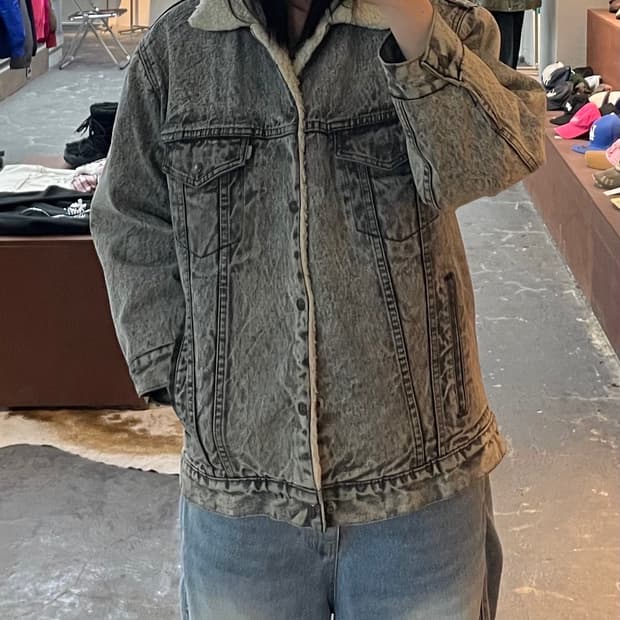 리바이스 쉐르파 데님 흑청 트러커 자켓 H1787