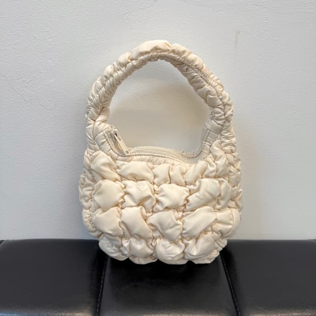 COS 코스 퀄티드 미니 구름백 