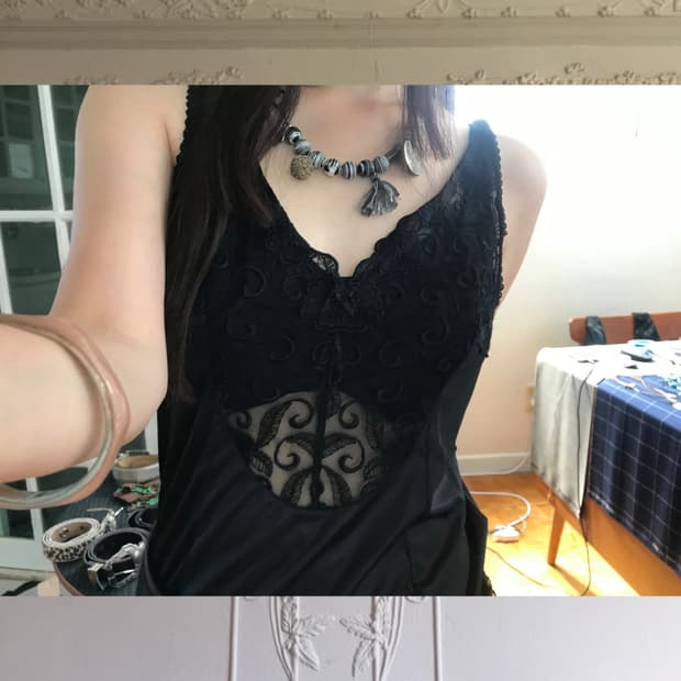 vintage lace see-through sleeveless