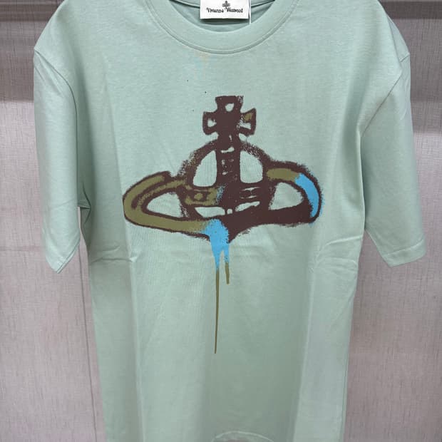 비비안웨스트우드 스프레이 코튼 오버사이즈 반팔티셔츠 남여공용