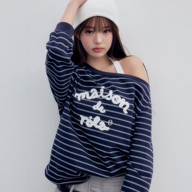 장원영 착용 / 로라로라 보트넥 스트라이프 티셔츠