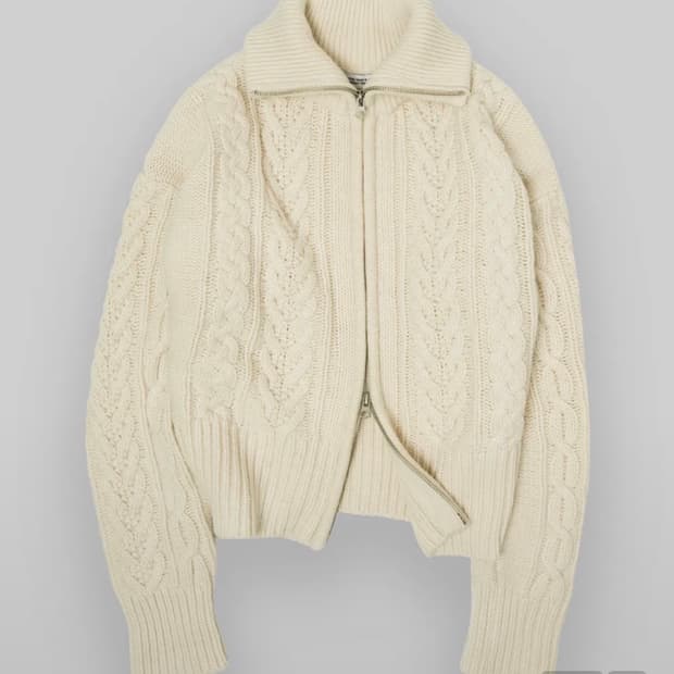 풀오버 터틀넥 투웨이 케이블 카라 니트 집업 [아이보리]