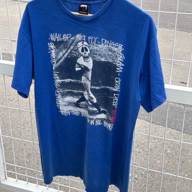 Stussy  x Undefeated 