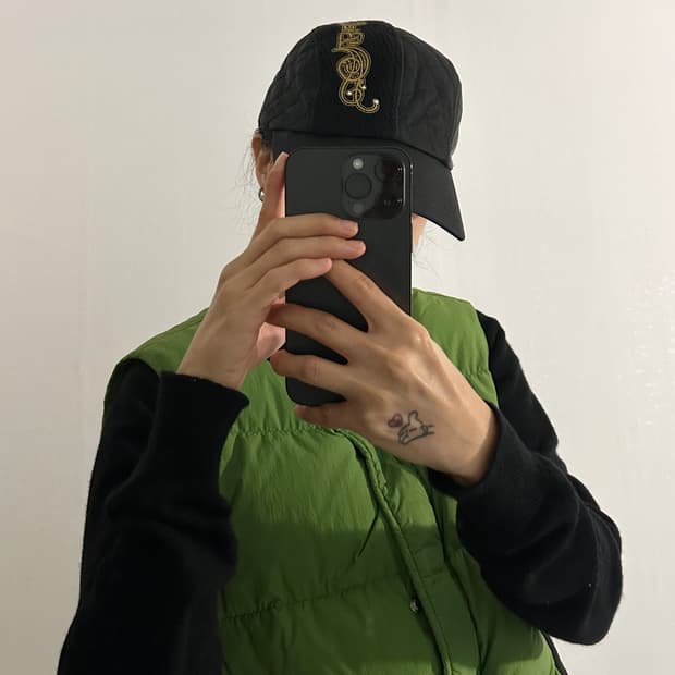 휠라 이탈리아 큐빅 니트 누빔 볼캡