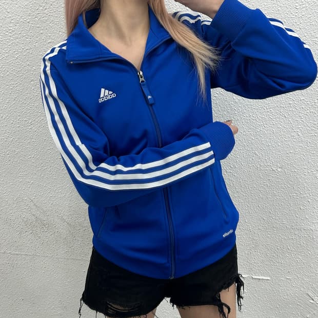 아디다스 에센셜 블루 트랙탑 95