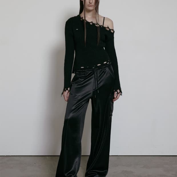 보헤미안서울 DISTRESSED UNBALANCE KNIT, BLACK 