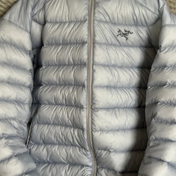 아크테릭스 세륨 후디 루센트 XL 극미중고 판매