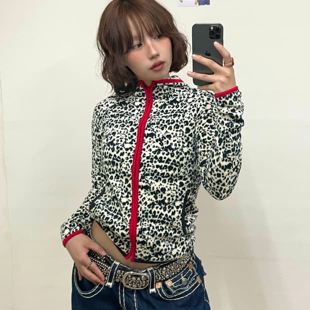 Red-lined cow hooded zip-up
